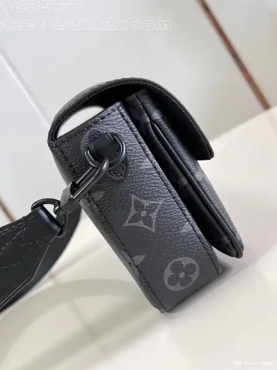 AAA Replica Ru Wearable VUITTON Wallet LOUIS Montsouris 0530